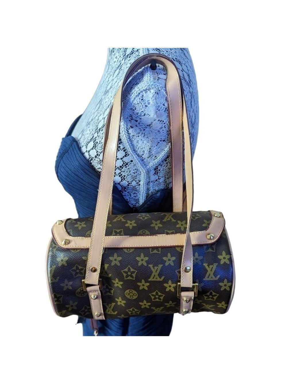 Shoulder Bag - Picture 4 of 13